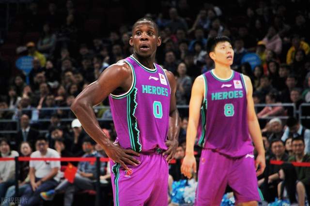 山东男篮内部会议纪要流出——清晨强势反弹，西甲使命明确，年轻球员得到机会的简单介绍